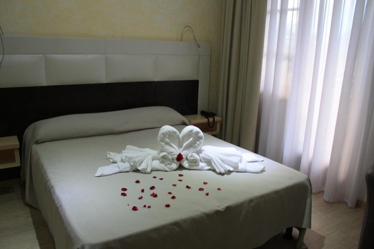 Arenas Hotel Joppolo Bagian luar foto