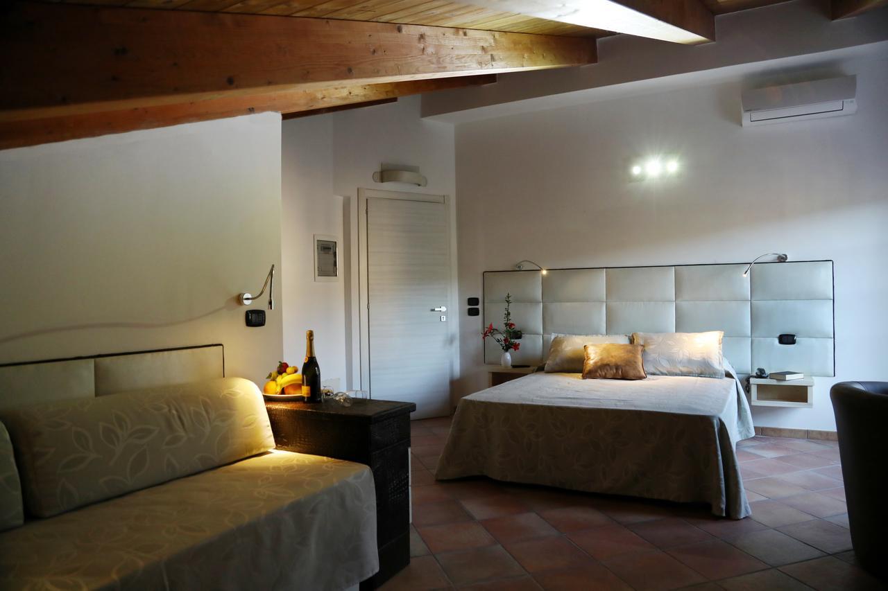 Arenas Hotel Joppolo Bagian luar foto