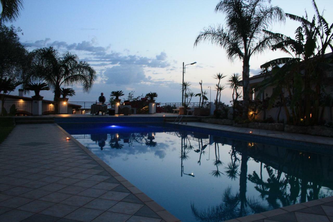 Arenas Hotel Joppolo Bagian luar foto