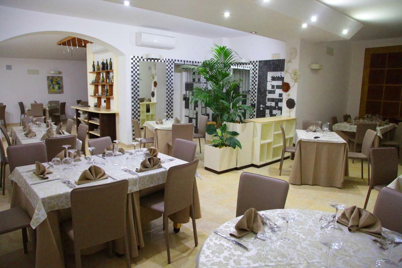 Arenas Hotel Joppolo Bagian luar foto