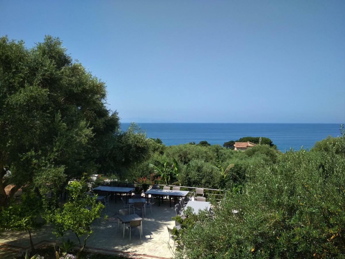 Arenas Hotel Joppolo Bagian luar foto